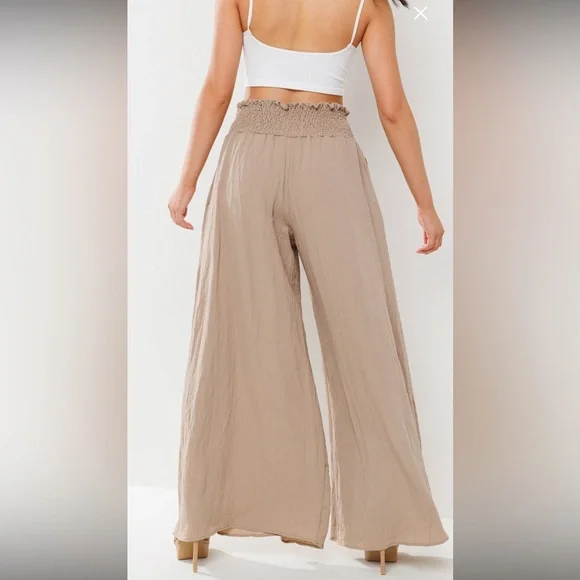 ✨NEW LIST✨ High Smocked Waisted Wide Leg Crinkle Fabric Pants - Picture 3 of 6